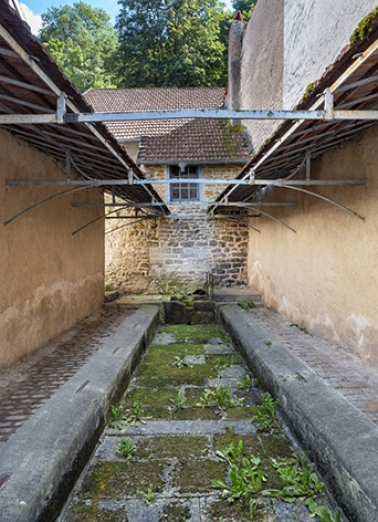  fontaine lavoir © Région Bourgogne-Franche-Comté, Inventaire du patrimoine