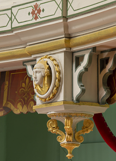 masque © Région Bourgogne-Franche-Comté, Inventaire du patrimoine masque © Région Bourgogne-Franche-Comté, Inventaire du patrimoine