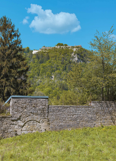 fortification d'agglomération place forte © Région Bourgogne-Franche-Comté, Inventaire du patrimoine  fortification d'agglomération place forte © Région Bourgogne-Franche-Comté, Inventaire du patrimoine