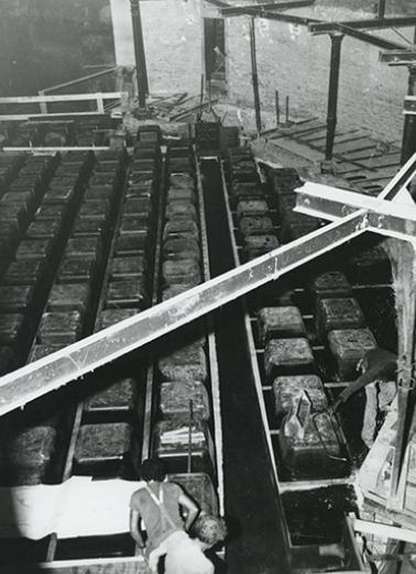 salle de spectacle © Région Bourgogne-Franche-Comté, Inventaire du patrimoine  salle de spectacle © Région Bourgogne-Franche-Comté, Inventaire du patrimoine