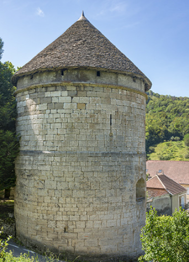 place forte enceinte © Région Bourgogne-Franche-Comté, Inventaire du patrimoine  place forte enceinte © Région Bourgogne-Franche-Comté, Inventaire du patrimoine
