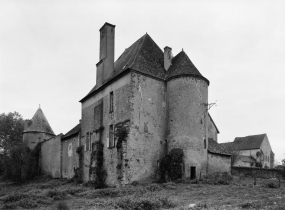 Elévations droite et postérieure. © Région Bourgogne-Franche-Comté, Inventaire du patrimoine