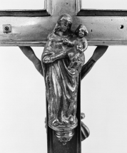 Détail de la Vierge à l'Enfant. © Région Bourgogne-Franche-Comté, Inventaire du patrimoine