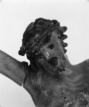 Détail de la tête du Christ. © Région Bourgogne-Franche-Comté, Inventaire du patrimoine