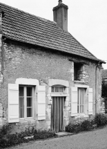 Vue d'ensemble de la maison sise parcelle 405, section D2 sur le cadastre de 1970. © Région Bourgogne-Franche-Comté, Inventaire du patrimoine