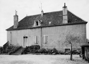 Vue de la façade. © Région Bourgogne-Franche-Comté, Inventaire du patrimoine