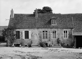 Vue de la façade. © Région Bourgogne-Franche-Comté, Inventaire du patrimoine