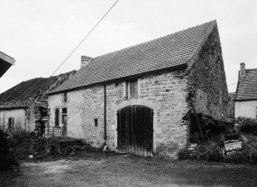 Vue d'ensemble de la maison sise parcelle 188, section B1 du cadastre de 1951. © Région Bourgogne-Franche-Comté, Inventaire du patrimoine