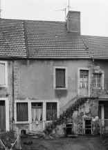 Vue d'ensemble de la maison sise parcelle 219, section AB du cadastre de 1958. © Région Bourgogne-Franche-Comté, Inventaire du patrimoine