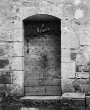 Détail de la porte. © Région Bourgogne-Franche-Comté, Inventaire du patrimoine