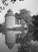 Elévation ouest. © Région Bourgogne-Franche-Comté, Inventaire du patrimoine