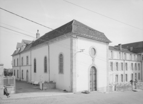Vue sur la chapelle. © Région Bourgogne-Franche-Comté, Inventaire du patrimoine