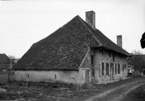 Vue d'ensemble de trois-quarts gauche. © Région Bourgogne-Franche-Comté, Inventaire du patrimoine