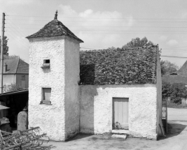 Colombier et remise. © Région Bourgogne-Franche-Comté, Inventaire du patrimoine