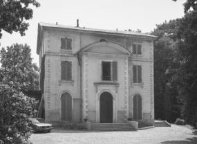 Pavillon ouest, façade antérieure. © Région Bourgogne-Franche-Comté, Inventaire du patrimoine