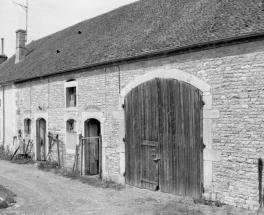 Bâtiment des dépendances, détail. © Région Bourgogne-Franche-Comté, Inventaire du patrimoine