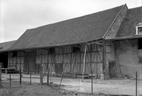 Dépendances à pan-de-bois © Région Bourgogne-Franche-Comté, Inventaire du patrimoine