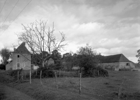 Vue d'ensemble prise du sud. © Région Bourgogne-Franche-Comté, Inventaire du patrimoine