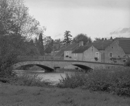 Vue d'ensemble prise de l'amont. © Région Bourgogne-Franche-Comté, Inventaire du patrimoine