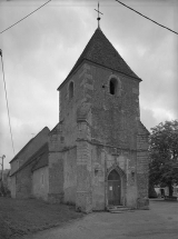 Façade et élévation gauche. © Région Bourgogne-Franche-Comté, Inventaire du patrimoine