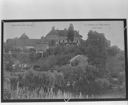 ASNOIS (près Tannay) - Le Château de Blanchefort (côté sud) (carte postale ancienne) © Région Bourgogne-Franche-Comté, Inventaire du patrimoine