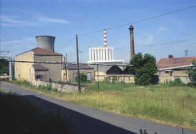 Le site des Ateliers de Constructions mécaniques Aillot vu depuis la rue des Prés. © Région Bourgogne-Franche-Comté, Inventaire du patrimoine