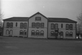 Façade postérieure de l'ancienne école de filles de l'hôpital. © Région Bourgogne-Franche-Comté, Inventaire du patrimoine