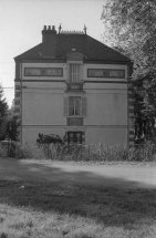 Façade est du logement patronal. © Région Bourgogne-Franche-Comté, Inventaire du patrimoine