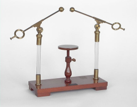 instrument de démonstration en électrostatique © Région Bourgogne-Franche-Comté, Inventaire du patrimoine