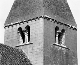 Clocher, détail des baies. © Région Bourgogne-Franche-Comté, Inventaire du patrimoine