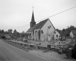 Elévation droite et chevet. © Région Bourgogne-Franche-Comté, Inventaire du patrimoine