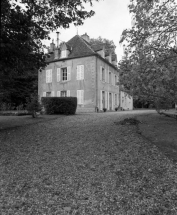 Logis, élévation gauche. © Région Bourgogne-Franche-Comté, Inventaire du patrimoine