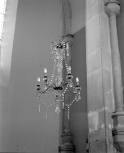 Lustre du bras gauche du transept. © Région Bourgogne-Franche-Comté, Inventaire du patrimoine