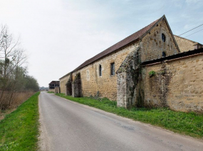 Chapelle, vue d'ensemble depuis la rue. © Région Bourgogne-Franche-Comté, Inventaire du patrimoine