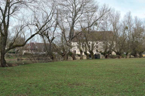 Moulin de Bourgchâteau, vu d'aval. © Région Bourgogne-Franche-Comté, Inventaire du patrimoine