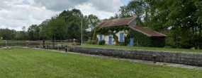 Vue d'ensemble du site d'écluse. © Région Bourgogne-Franche-Comté, Inventaire du patrimoine