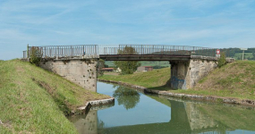 Vue du pont. © Région Bourgogne-Franche-Comté, Inventaire du patrimoine