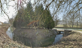 Arrivée au canal de la rigole d'alimentation. © Région Bourgogne-Franche-Comté, Inventaire du patrimoine