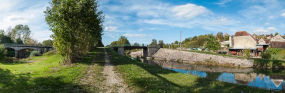 Vue d'ensemble du pont sur canal avec à gauche un pont sur l'Armançon. © Région Bourgogne-Franche-Comté, Inventaire du patrimoine