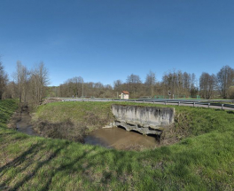 Vue de la sortie de l'aqueduc, de l'autre côté du canal. © Région Bourgogne-Franche-Comté, Inventaire du patrimoine