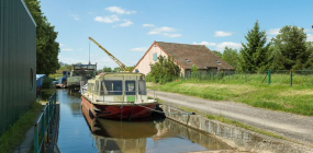 Vue du bras mort avec bateaux. © Région Bourgogne-Franche-Comté, Inventaire du patrimoine