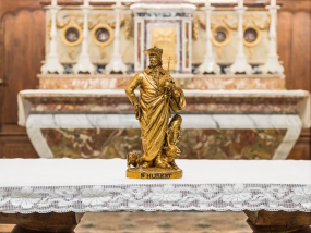 Statue de saint Hubert : vue d'ensemble. © Région Bourgogne-Franche-Comté, Inventaire du patrimoine
