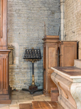 Vue d'ensemble d'un lutrin et du confessionnal. © Région Bourgogne-Franche-Comté, Inventaire du patrimoine