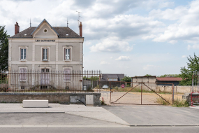 usine de mise en bouteilles des eaux minérales © Région Bourgogne-Franche-Comté, Inventaire du patrimoine