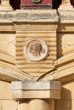 bas-relief © Région Bourgogne-Franche-Comté, Inventaire du patrimoine