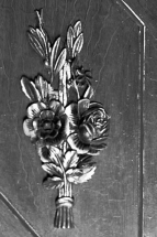 Motif floral de la rampe. © Région Bourgogne-Franche-Comté, Inventaire du patrimoine