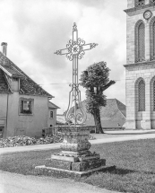 Vue de trois quarts gauche. © Région Bourgogne-Franche-Comté, Inventaire du patrimoine