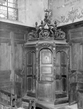 Vue d'ensemble du confessionnal du collatéral droit. © Région Bourgogne-Franche-Comté, Inventaire du patrimoine