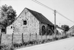 Ferme cadastrée 1984 B 552 : vue d'ensemble. © Région Bourgogne-Franche-Comté, Inventaire du patrimoine