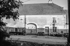 Façade antérieure vue de face. © Région Bourgogne-Franche-Comté, Inventaire du patrimoine